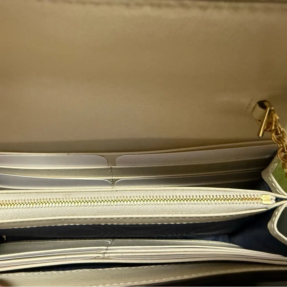 Gucci Beige and Black Clutch with Gold Accents - Picture 3 of 5